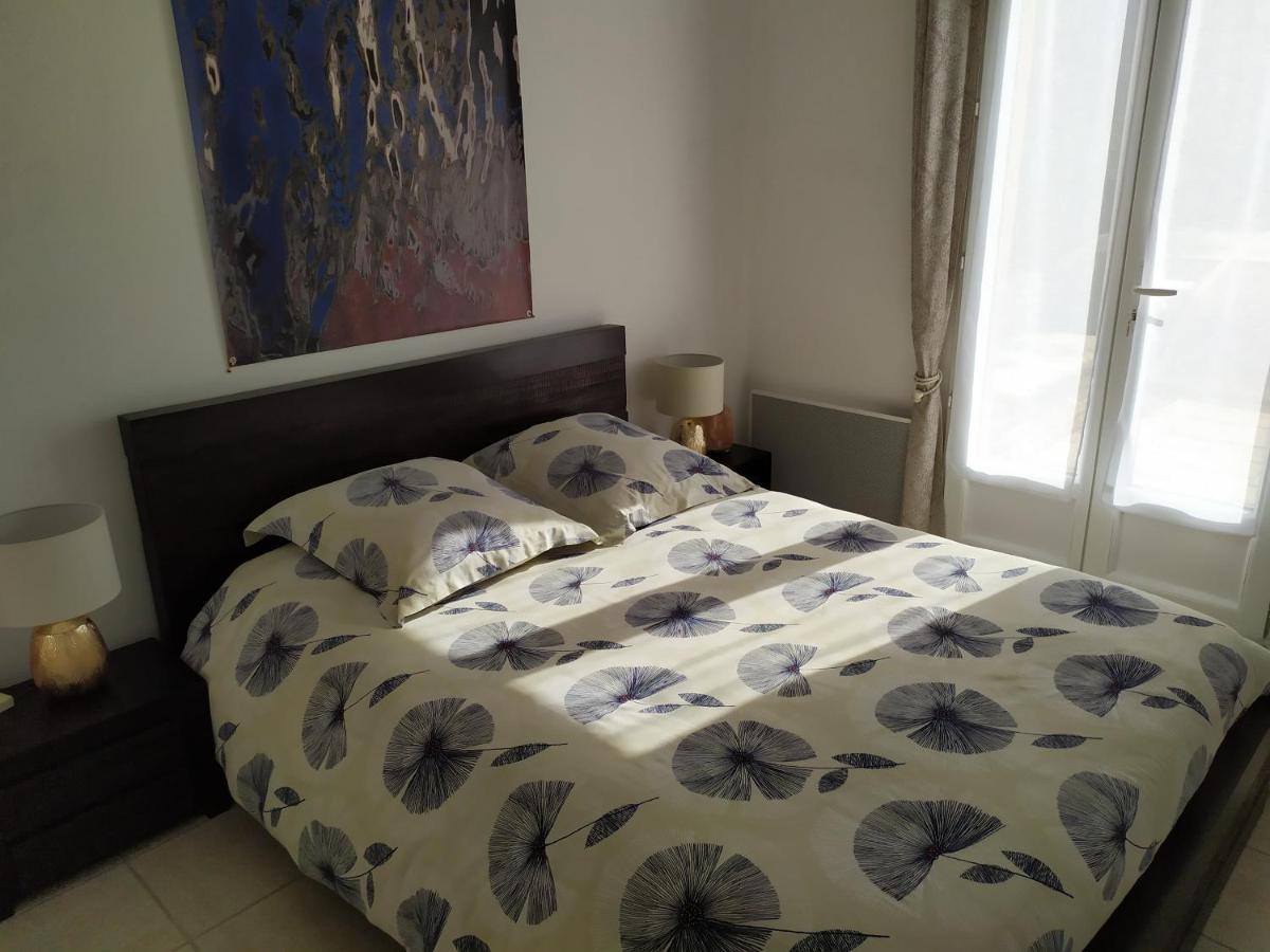 Régusse Lou Pebre D'Ai B&B 외부 사진